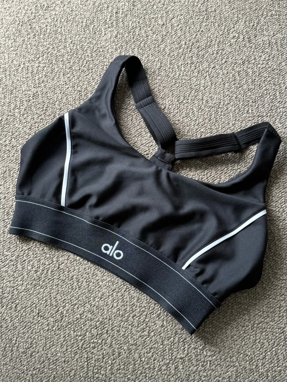 ALO Yoga Airlift Suit Up Bra